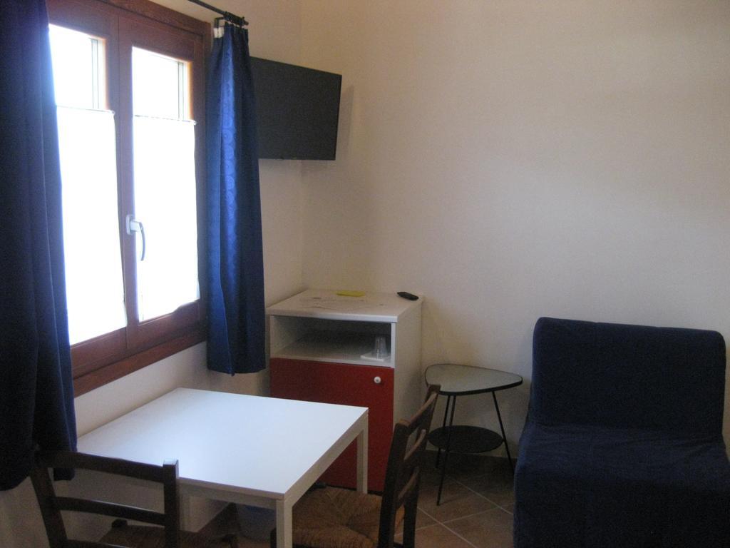 Bed and Breakfast La Collina Di Peppino Trasacco Exterior foto